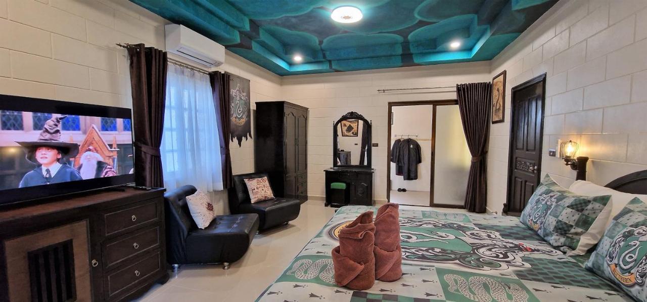 Potterland Luxury Pool Villa Pattaya Walking Street 6 Bedrooms Buitenkant foto