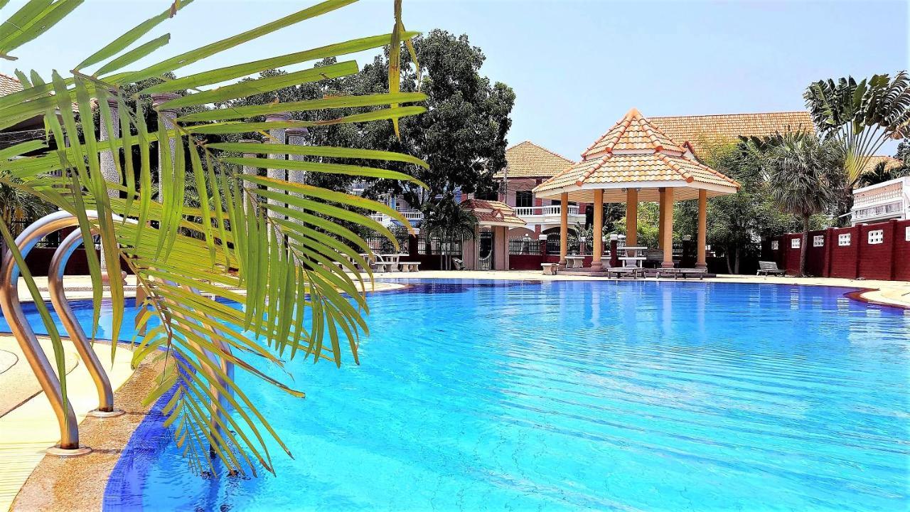Potterland Luxury Pool Villa Pattaya Walking Street 6 Bedrooms Buitenkant foto